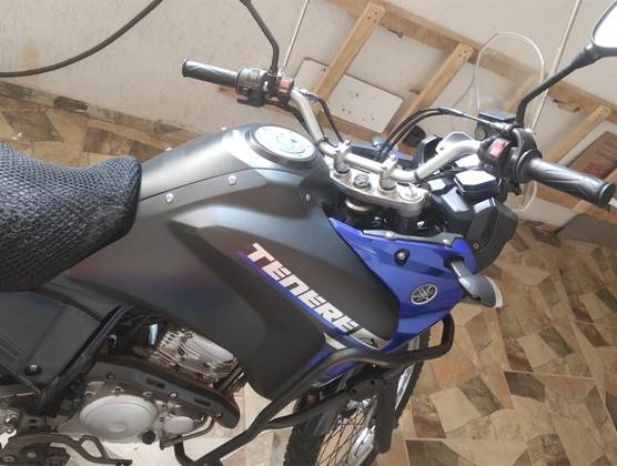 YAMAHA XTZ 250 TÉNÉRÉ 